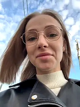 CaseyStar naked in live sex video chat
