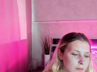 Erica on webcam for live free nude chat now
