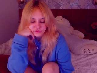 JenyKendy on webcam for live free nude chat now