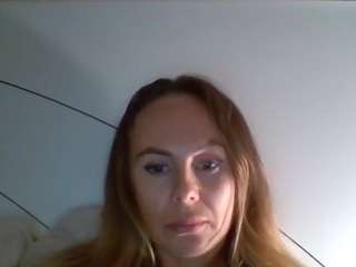 LeMilf on webcam for live free nude chat now