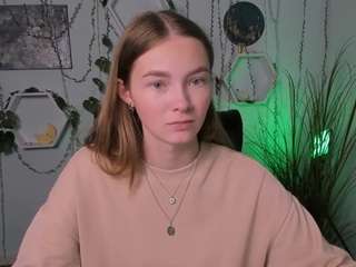 margo-gree on webcam for live free nude chat now