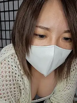 _MIRUKU_ naked in live sex video chat