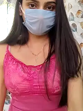 Mylovesana naked in live sex video chat