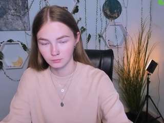zoe-pretty on webcam for live free nude chat now