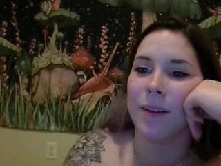 adriiliila on webcam for live free nude chat now