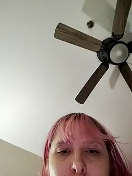 Anal_addict_ naked in live sex video chat