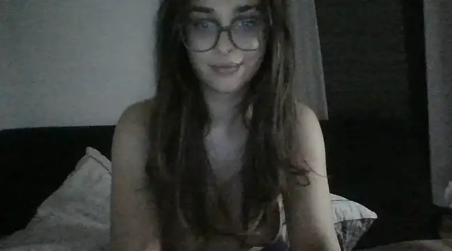 Anne-Tiger naked in live sex video chat