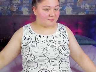Kate-Jaackson on webcam for live free nude chat now