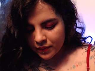 LianaCooper on webcam for live free nude chat now