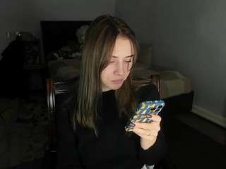 NellyIcee on webcam for live free nude chat now