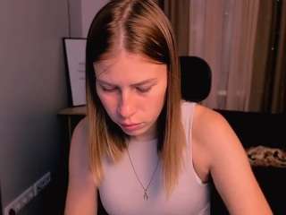 polly-purple on webcam for live free nude chat now