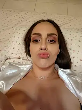 Sexycouplexxx69 naked in live sex video chat