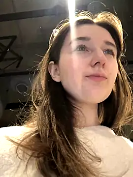 UnaMiuMiu naked in live sex video chat