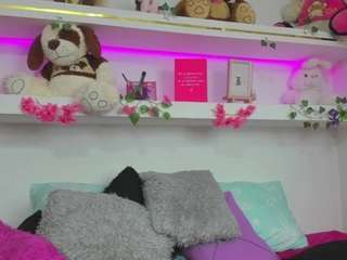 vaalerydaza on webcam for live free nude chat now