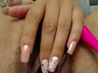 Veronny-18 on webcam for live free nude chat now