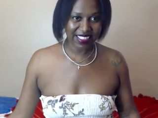 YourDreamLady on webcam for live free nude chat now