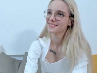 AfraGane on webcam for live free nude chat now