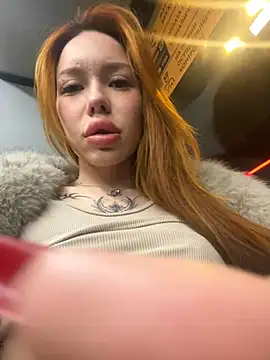 babydolll naked in live sex video chat