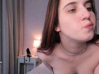 BeckyAllman on webcam for live free nude chat now