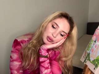 KaiaGerber69 on webcam for live free nude chat now