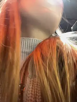 KitteCat naked in live sex video chat