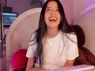 LeilaWilliams on webcam for live free nude chat now
