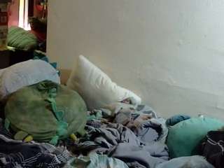 lemontease69 on webcam for live free nude chat now