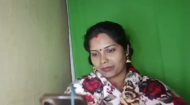 mamoni91 naked in live sex video chat