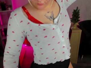 Mellisa-Davis on webcam for live free nude chat now