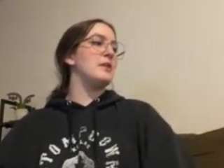 Miss Gemini on webcam for live free nude chat now