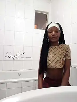 SHANTYBABE naked in live sex video chat