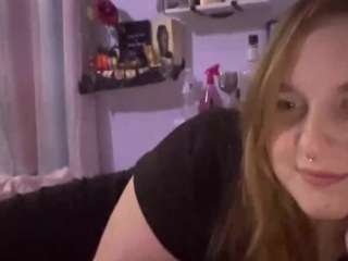 thickgingergoddess on webcam for live free nude chat now