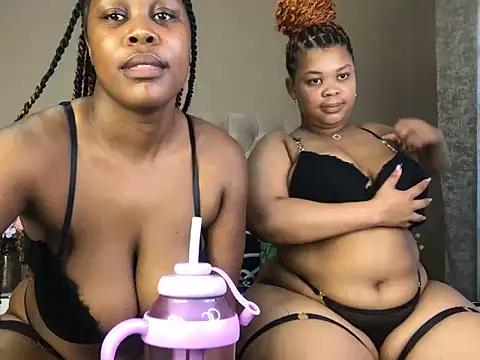 African_Sweet_Hun1603 naked in live sex video chat
