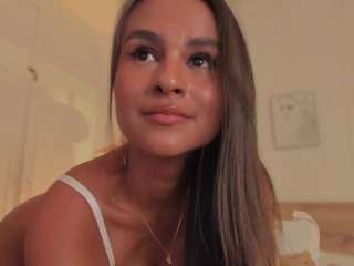 Alana-haze, ? on webcam for live free nude chat now