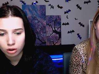 blossom-jasmine on webcam for live free nude chat now