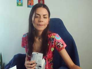 callmebluee11 on webcam for live free nude chat now