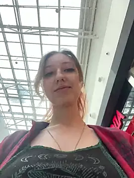 GinevraManson naked in live sex video chat
