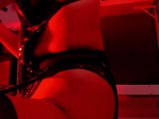 kat Claus on webcam for live free nude chat now