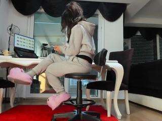 Lady love on webcam for live free nude chat now