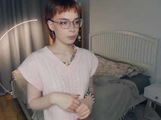 LoveVerona on webcam for live free nude chat now