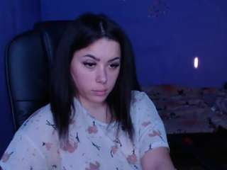 prettyjulliette on webcam for live free nude chat now