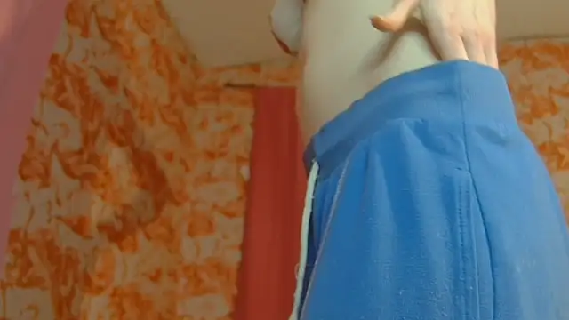 strawberrysmoothie naked in live sex video chat