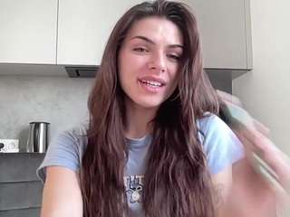 AnettiRosse on webcam for live free nude chat now