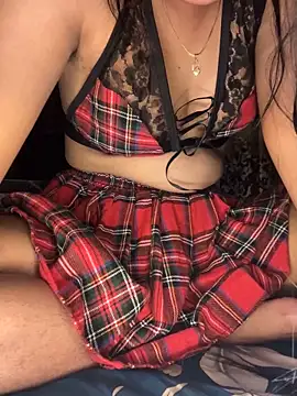 Cute-Shizuuu naked in live sex video chat
