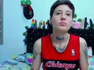 gian-megan on webcam for live free nude chat now