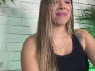 Isabela Diaz , ✨❤ on webcam for live free nude chat now