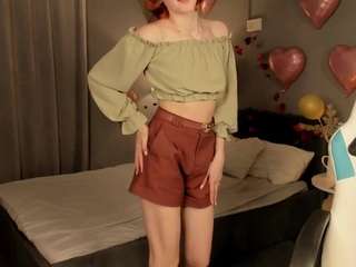 kitsuuneeee on webcam for live free nude chat now