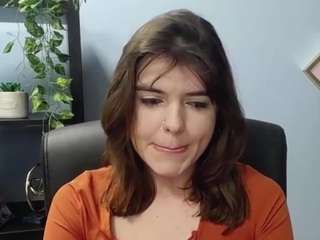 LunaHeart on webcam for live free nude chat now
