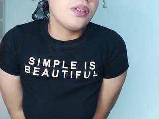 Mia-Rougef on webcam for live free nude chat now