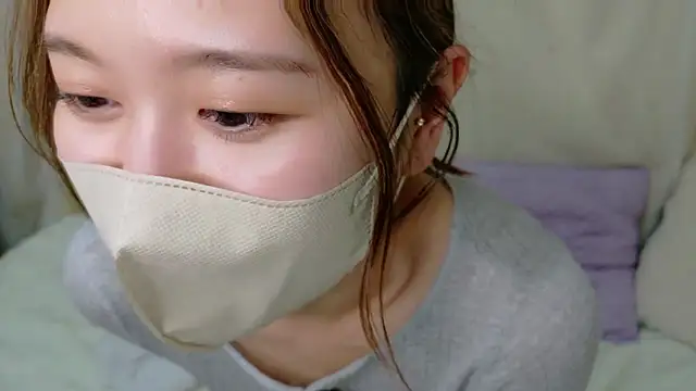 _miku_000 naked in live sex video chat